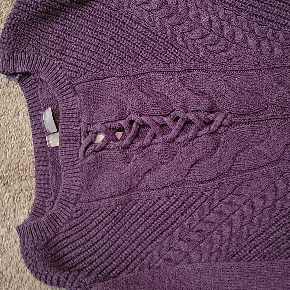 Sweater - Picture 2 of 2